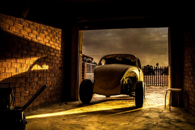 carrosserie-LES SALLES SUR VERDON-min_car_garage_volkswagen_sunset_vw_beetle-81658